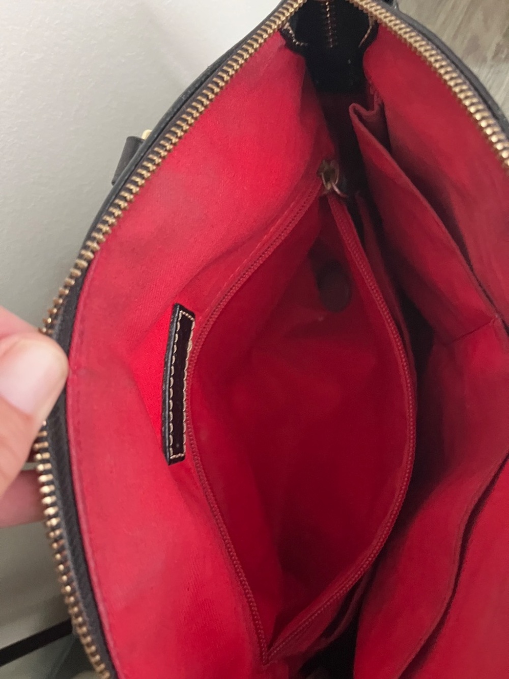Dooney&Bourke Hand Bag!! - Picture 10 of 13